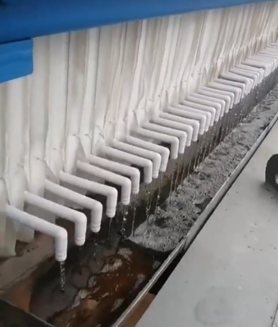 廂式壓濾機(jī)的排水方式